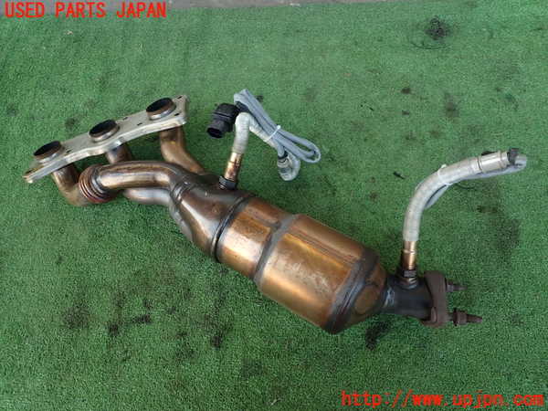2UPJ-9234742042]BMW X3(PC25)(E83系)エキマニ2 触媒 マニバーター 中古_4