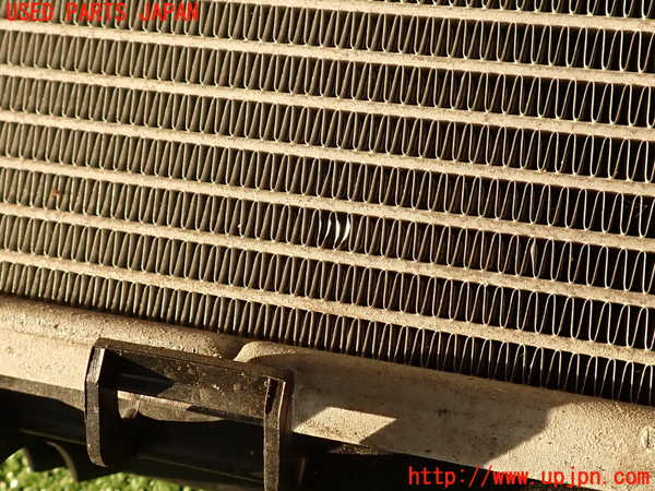 2UPJ-9234742321]BMW X3(PC25)(E83系)ラジエーター1 中古_3