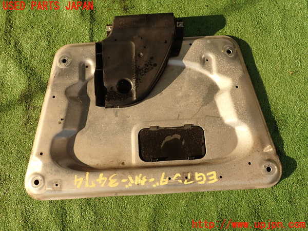 2UPJ-9234742170]BMW X3(PC25)(E83系)エンジンアンダーカバー 中古_2