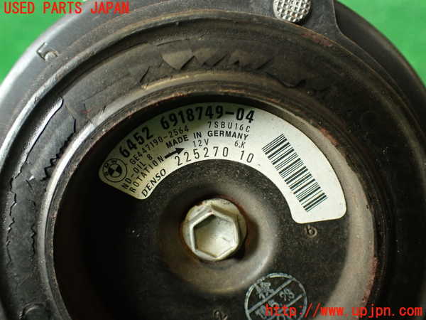 2UPJ-9234746025]BMW X3(PC25)(E83系)エアコンコンプレッサー 中古_3