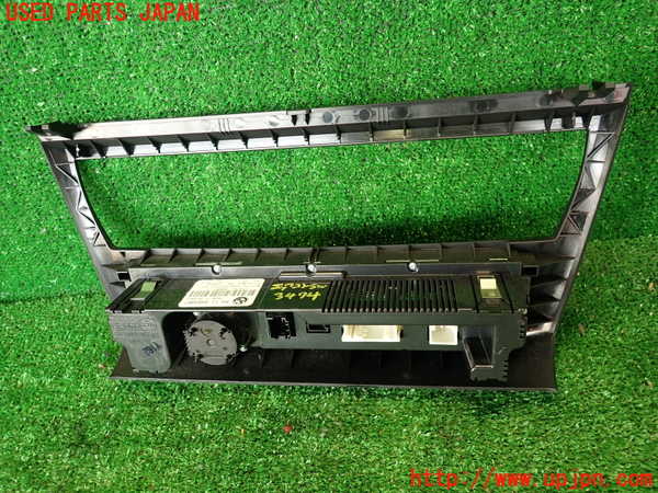 2UPJ-9234746066]BMW X3(PC25)(E83系)エアコンスイッチ1 中古_2