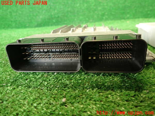 2UPJ-9234746110]BMW X3(PC25)(E83系)エンジンコンピューター DME 中古_3