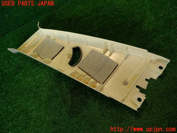 2UPJ-9234747665]BMW X3(PC25)(E83系)右センターピラートリム 中古_5