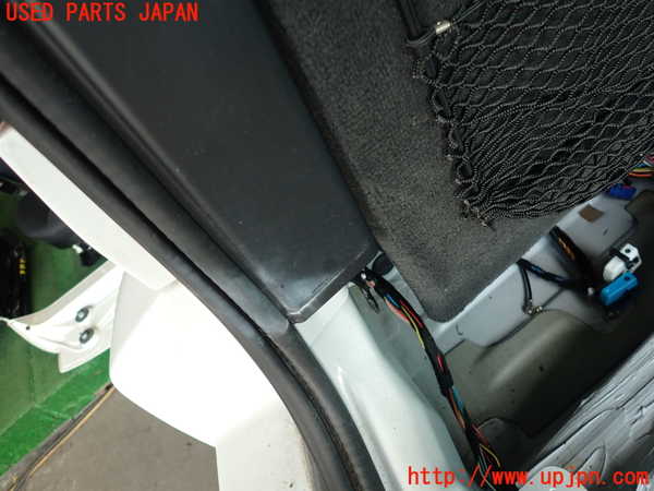 2UPJ-9234747680]BMW X3(PC25)(E83系)左リアピラートリム 中古_2