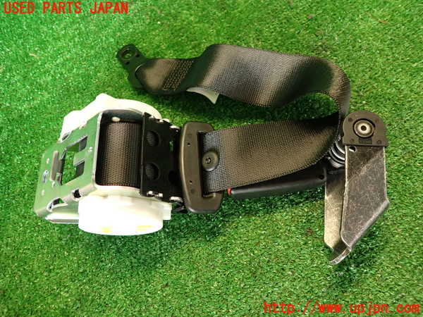 2UPJ-9234747155]BMW X3(PC25)(E83系)右2列目シートベルト 中古_3