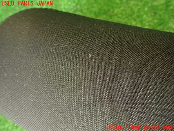 2UPJ-9234747150]BMW X3(PC25)(E83系)右2列目ヘッドレスト 中古_2