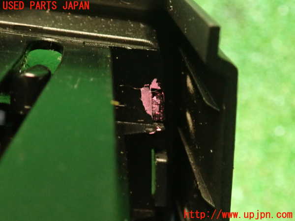 2UPJ-9234747810]BMW X3(PC25)(E83系)ドリンクホルダー 中古_5