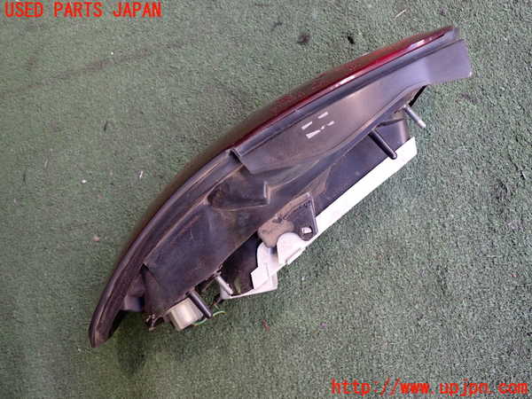 2UPJ-9234751530]ロードスター(NA6CE)右テールランプ 中古_4