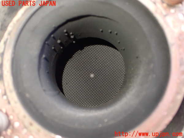 2UPJ-9234752661]ロードスター(NA6CE)触媒1 中古_4