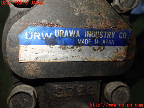 2UPJ-9234754250]ロードスター(NA6CE)パワステポンプ 中古_3