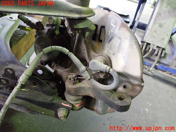 2UPJ-9234754295]ロードスター(NA6CE)左フロントナックルハブ 中古_2