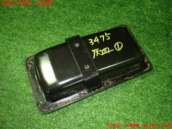 2UPJ-9234757821]ロードスター(NA6CE)灰皿1 中古_3