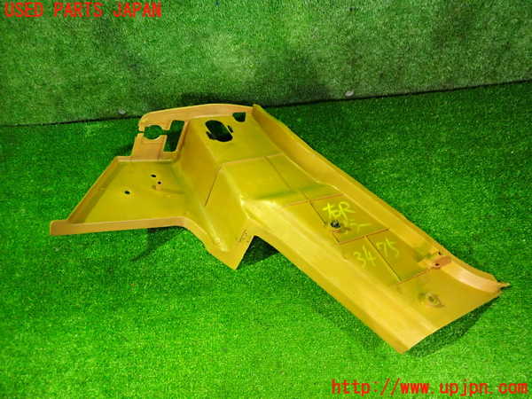 2UPJ-9234757675]ロードスター(NA6CE)右リアピラートリム 中古_3