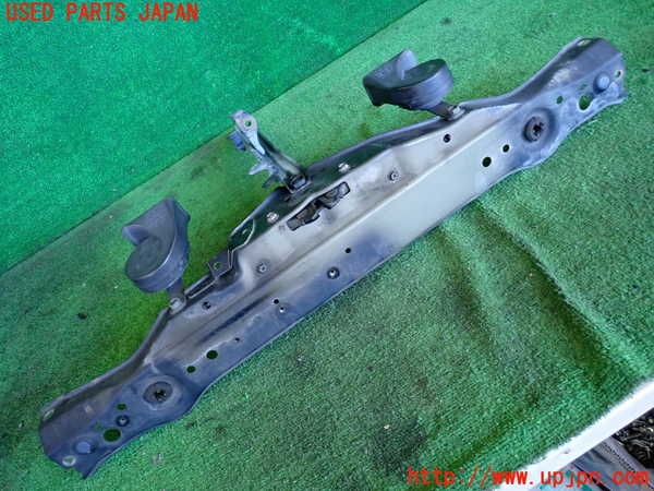 2UPJ-9234761040]ハリアー(ACU30W)アッパーコアサポート 中古_2