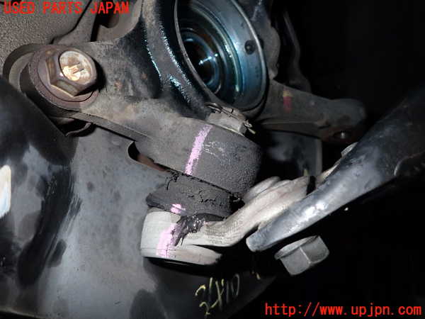 2UPJ-9234764290]ハリアー(ACU30W)右フロントナックルハブ 中古_3
