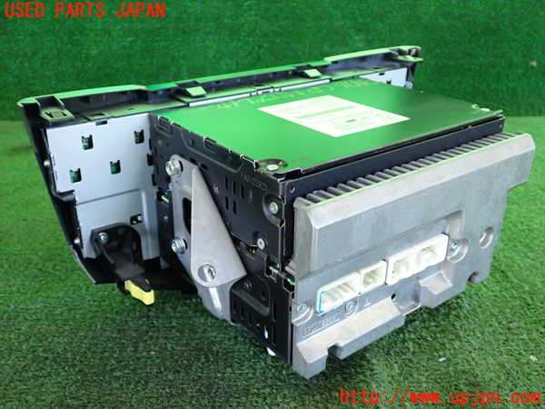 2UPJ-9234766500]ハリアー(ACU30W)CD&MDプレイヤー（86120-48860） 中古_2
