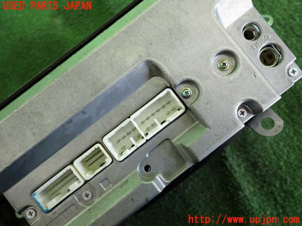 2UPJ-9234766500]ハリアー(ACU30W)CD&MDプレイヤー（86120-48860） 中古_4