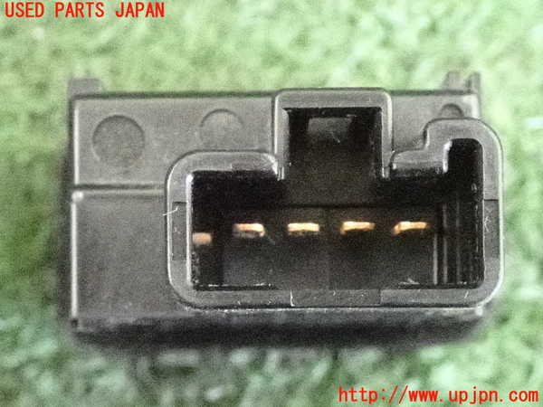 2UPJ-9234766306]ハリアー(ACU30W)スイッチ1 （ヒューエルオープナー・給油口）中古_4