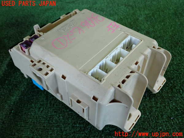2UPJ-9234766741]ハリアー(ACU30W)ヒューズボックス1 中古_2