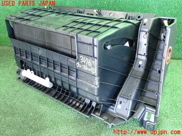 2UPJ-9234767516]ハリアー(ACU30W)グローブボックス1 中古_4