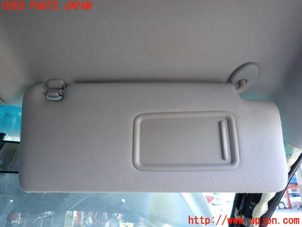 2UPJ-9234767625]ハリアー(ACU30W)室内サンバイザー右側 中古_2
