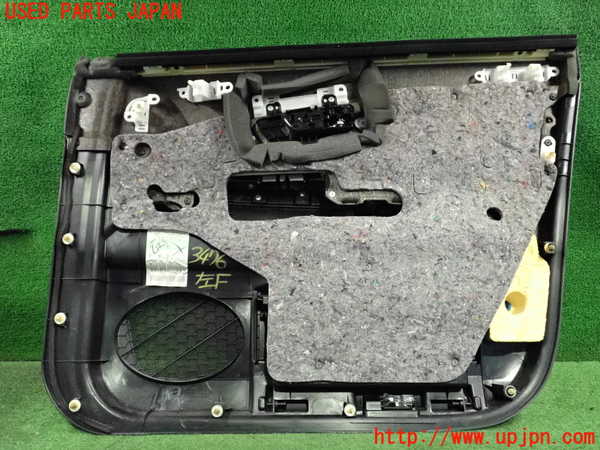 2UPJ-9234761264]ハリアー(ACU30W)左前ドア内張り 中古_4