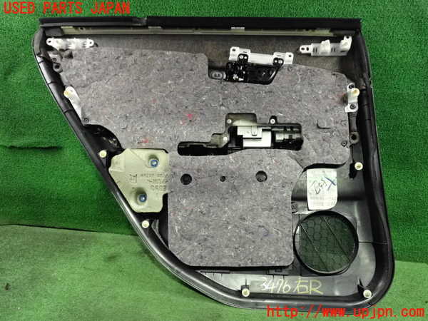 2UPJ-9234761294]ハリアー(ACU30W)右後ドア内張り 中古_4