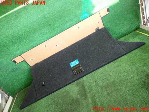 2UPJ-9234767771]ハリアー(ACU30W)ラゲッジトレイ1 中古_2