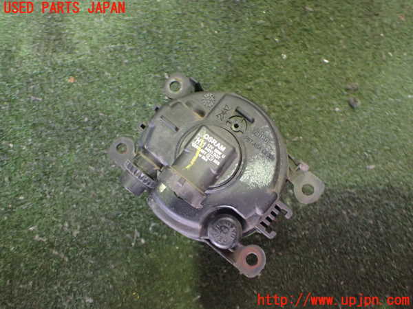 2UPJ-9234771180]ジャガー・Xタイプ(J51YB)右フォグ 中古_3