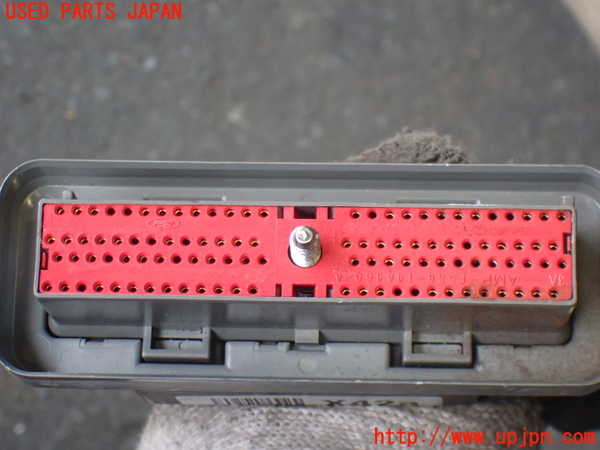 2UPJ-9234772010]ジャガー・Xタイプ(J51YB)エンジン YB 中古_4