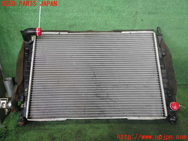 2UPJ-9234772321]ジャガー・Xタイプ(J51YB)ラジエーター1 中古_2