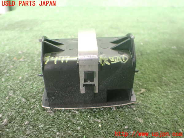 2UPJ-9234777821]ジャガー・Xタイプ(J51YB)灰皿1 中古_3