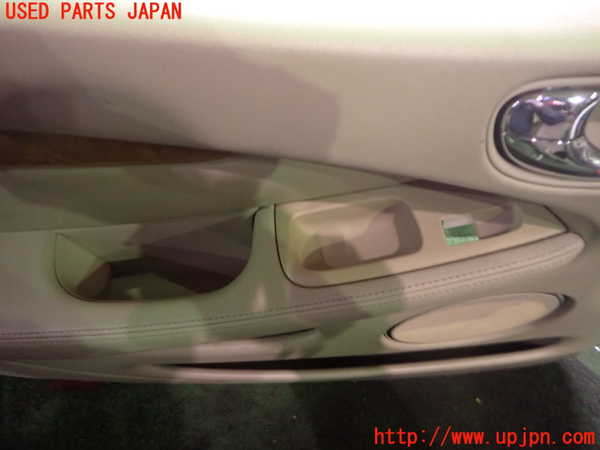 2UPJ-9234771264]ジャガー・Xタイプ(J51YB)左前ドア内張り 中古_2