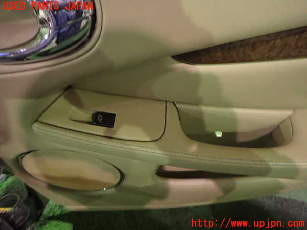 2UPJ-9234771294]ジャガー・Xタイプ(J51YB)右後ドア内張り 中古_2