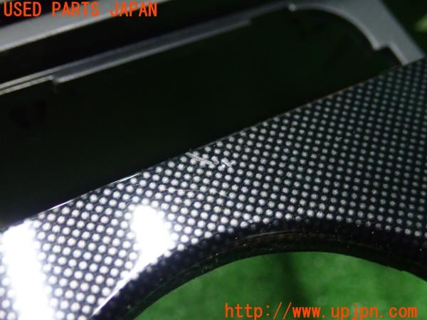 3UPJ=9234780645]エクスプローラー XLT(1FMEU74 U251)純正 カーボン調パネル センター スイッチ 中古_4