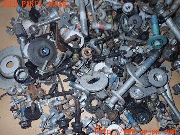 3UPJ=9234780720]エクスプローラー XLT(1FMEU74 U251)ネジ・ナット・ステー類 セット ジャンク_4