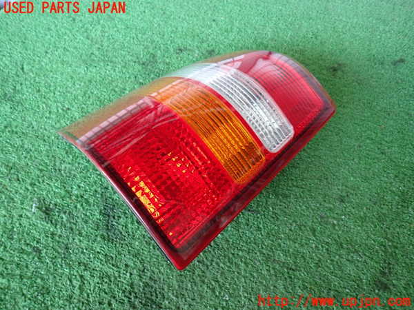2UPJ-9234781536]エクスプローラー(1FMEU74)左テールランプ 中古_2