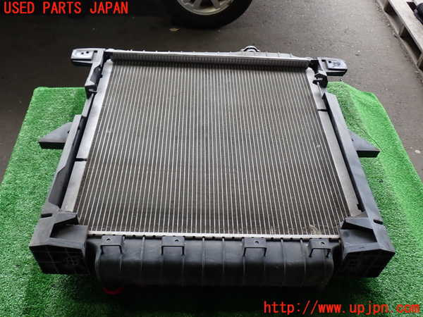 2UPJ-9234782321]エクスプローラー(1FMEU74)ラジエーター1 中古_4