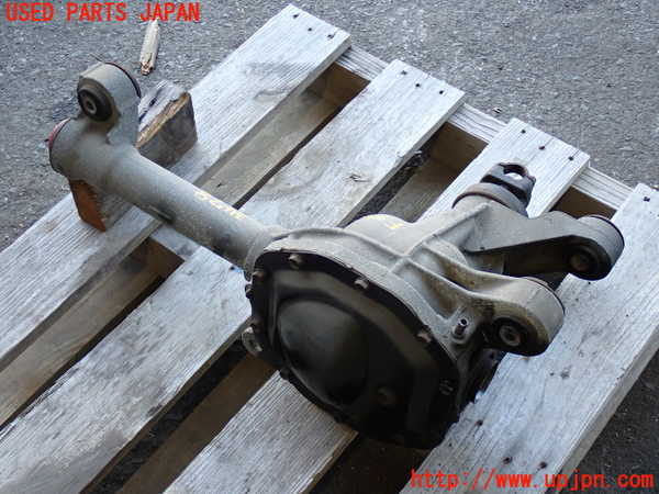 2UPJ-9234784350]エクスプローラー(1FMEU74)フロントデフ 中古_3