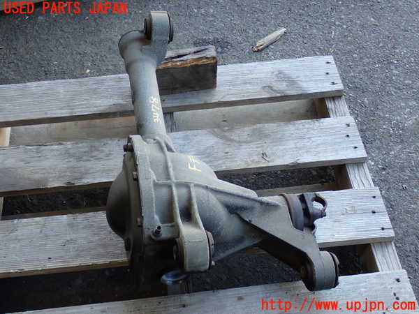 2UPJ-9234784350]エクスプローラー(1FMEU74)フロントデフ 中古_4