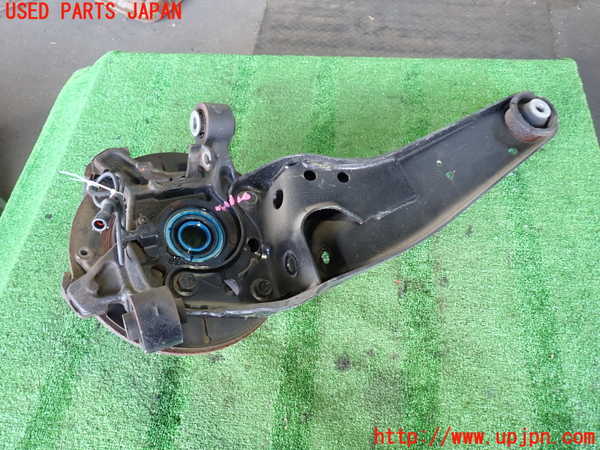 2UPJ-9234784305]エクスプローラー(1FMEU74)左リアナックルハブ 中古_2
