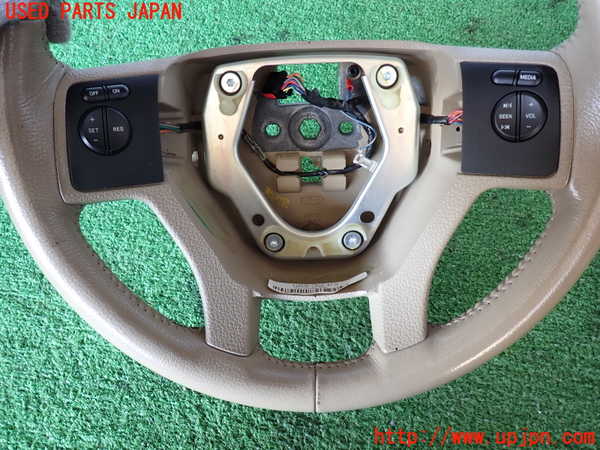 2UPJ-9234787855]エクスプローラー(1FMEU74)ステアリングホイール 中古_2