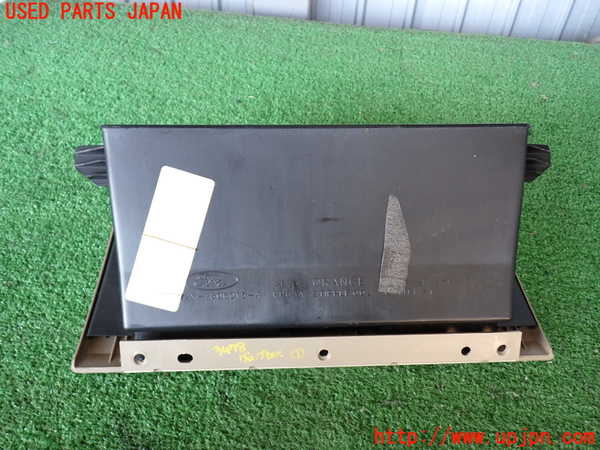 2UPJ-9234787516]エクスプローラー(1FMEU74)グローブボックス1 中古_4