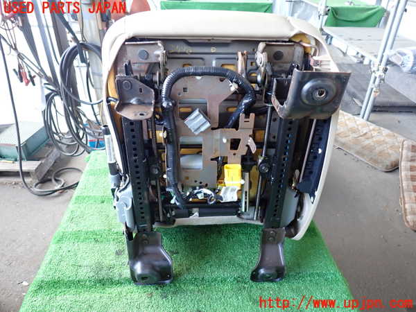2UPJ-9234787035]エクスプローラー(1FMEU74)運転席シート 中古_5