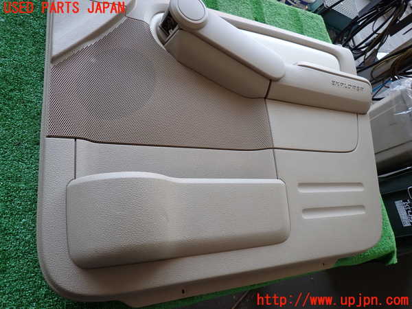 2UPJ-9234781234]エクスプローラー(1FMEU74)右前ドア内張り 中古_2