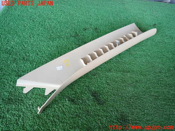 2UPJ-9234787660]エクスプローラー(1FMEU74)左フロントピラートリム 中古_4