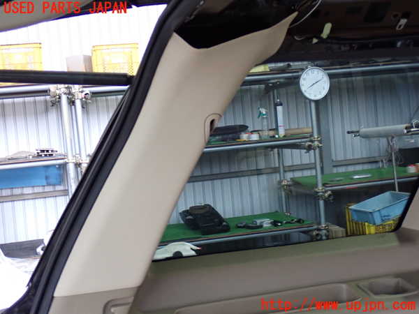 2UPJ-9234787680]エクスプローラー(1FMEU74)左リアピラートリム 中古_3