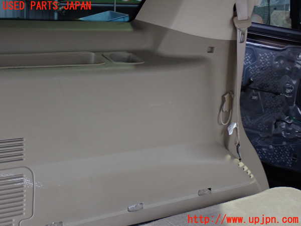 2UPJ-9234787680]エクスプローラー(1FMEU74)左リアピラートリム 中古_4