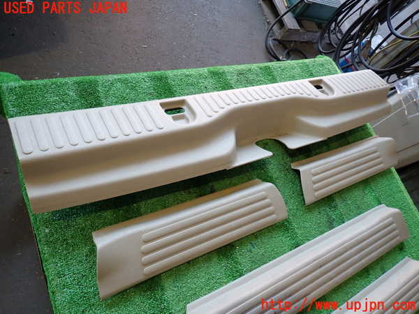 2UPJ-9234787740]エクスプローラー(1FMEU74)スカッフプレート 中古_2