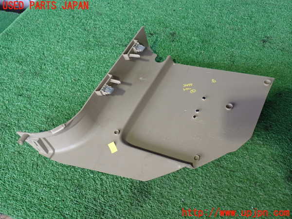 2UPJ-9234787692]エクスプローラー(1FMEU74)内装トリム類2 中古_2